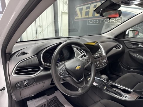 Used 2023 Chevrolet Malibu LT image 8