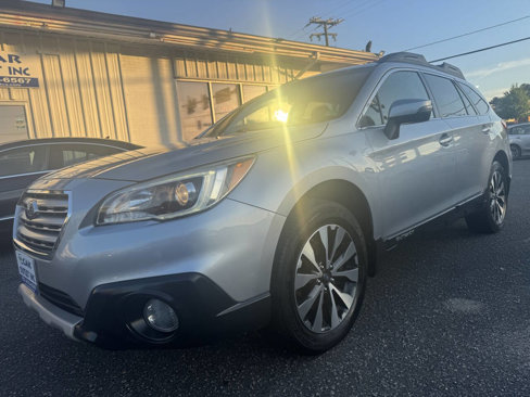 Used 2015 Subaru Outback 2.5i Limited image 9