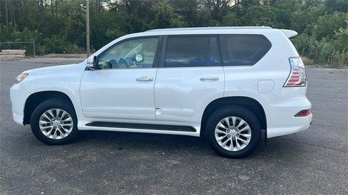 Used 2015 Lexus GX 460 image 6