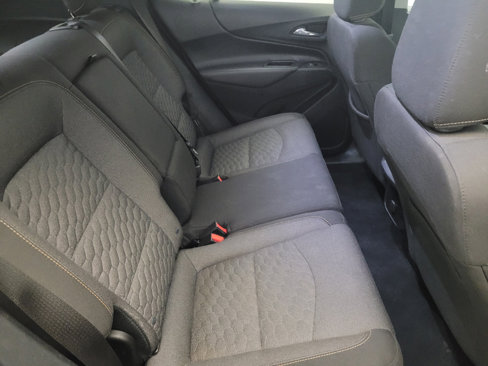 Used 2018 Chevrolet Equinox LT image 19