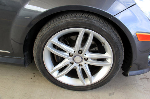 Used 2013 Mercedes-Benz C 250 Sedan image 30