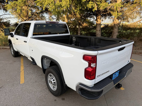 Used 2024 Chevrolet Silverado 2500 W/T w/ WT Convenience Package image 4