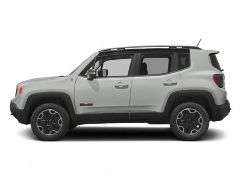 Used 2017 Jeep Renegade Trailhawk image 4
