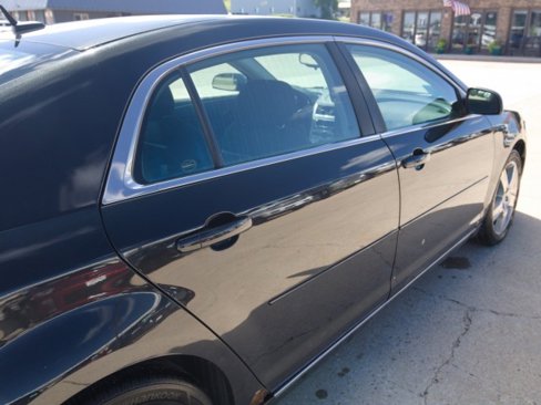 Used 2009 Chevrolet Malibu LT w/ Sun and Wheel Package image 8