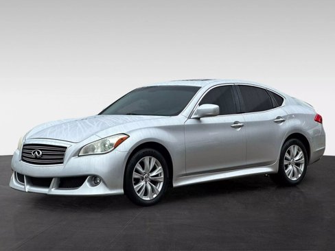 Used 2011 INFINITI M56 x image 3