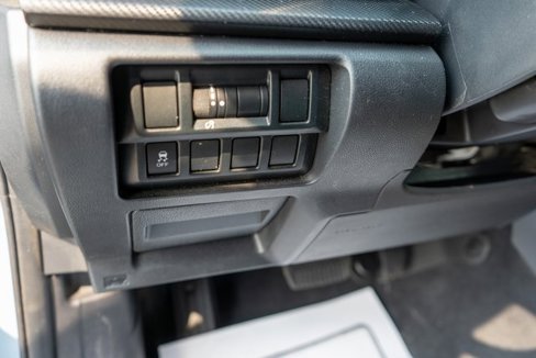 Used 2018 Subaru Crosstrek 2.0i image 18