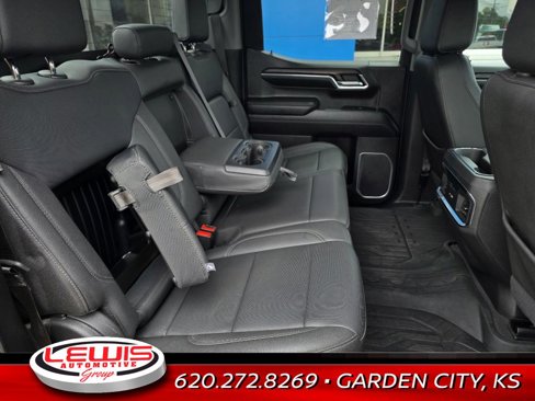 Used 2022 GMC Sierra 1500 SLT w/ SLT Convenience Package image 28