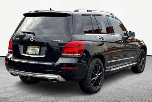 Used 2015 Mercedes-Benz GLK 250 BlueTEC 4MATIC image 11