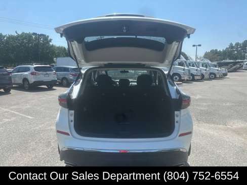 Used 2019 Nissan Murano S image 26