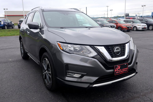 Used 2018 Nissan Rogue SL image 33