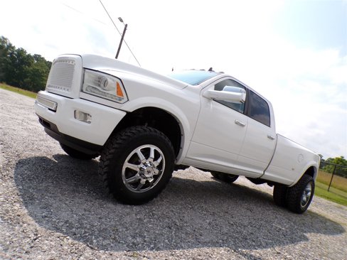Used 2014 RAM 3500 Laramie image 37