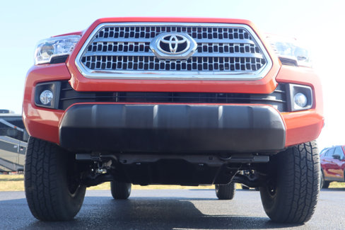 Used 2016 Toyota Tacoma TRD Off-Road image 5