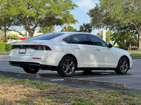 Used 2023 Honda Accord EX-L image 6