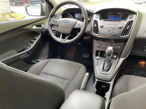 Used 2015 Ford Focus SE image 60