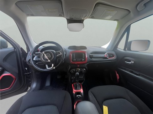 Used 2017 Jeep Renegade Trailhawk w/ Popular Equipment Group image 10