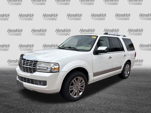 Used 2009 Lincoln Navigator 4WD image 5