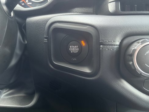 New 2025 Jeep Wrangler Unlimited Rubicon image 24