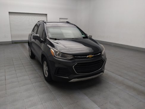 Used 2017 Chevrolet Trax LT w/ LT Convenience Package image 13