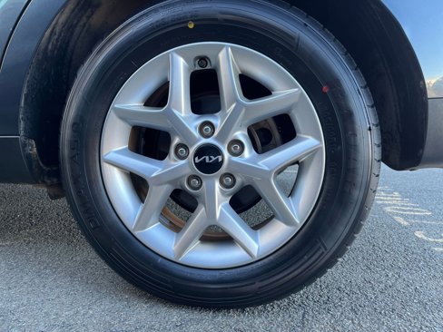 Used 2023 Kia Soul LX w/ Option Group 015 image 28