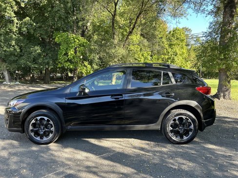Used 2021 Subaru Crosstrek 2.0i Premium image 5