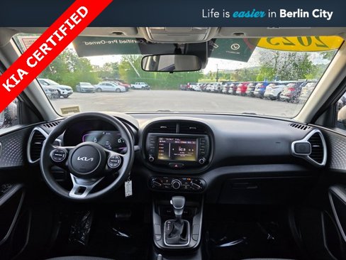 Certified 2023 Kia Soul LX image 18