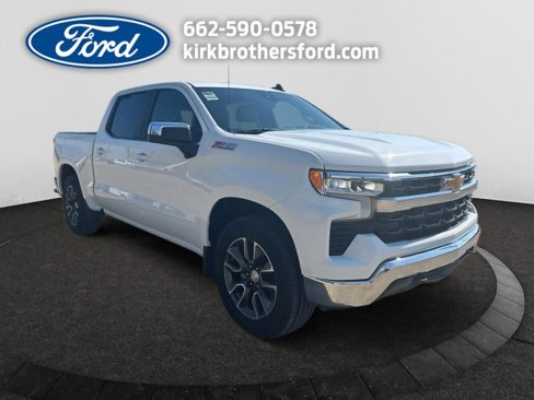 Used 2023 Chevrolet Silverado 1500 LT w/ Z71 Off-Road Package image 4