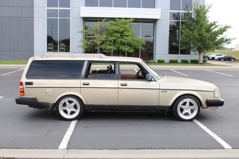 Used 1989 Volvo 240 Wagon image 6