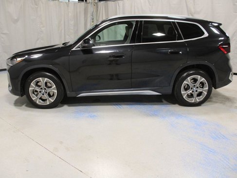 Used 2025 BMW X1 xDrive28i w/ Convenience Package image 5