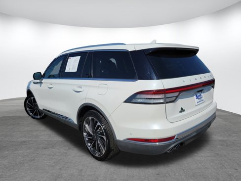 Used 2020 Lincoln Aviator Reserve w/ Equipment Group 202A image 7