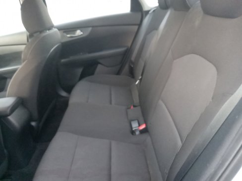 Used 2019 Kia Forte LXS image 6