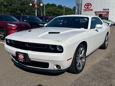 Used 2016 Dodge Challenger SXT Plus image 7