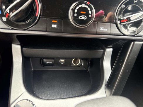 Used 2024 Kia Seltos LX image 24