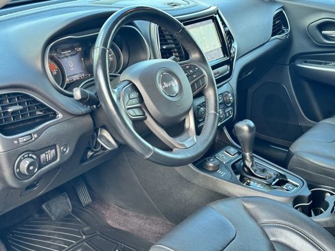 Used 2019 Jeep Cherokee Limited w/ Trailer Tow Group image 10