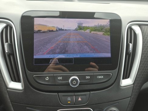 Used 2024 Chevrolet Malibu LT image 41