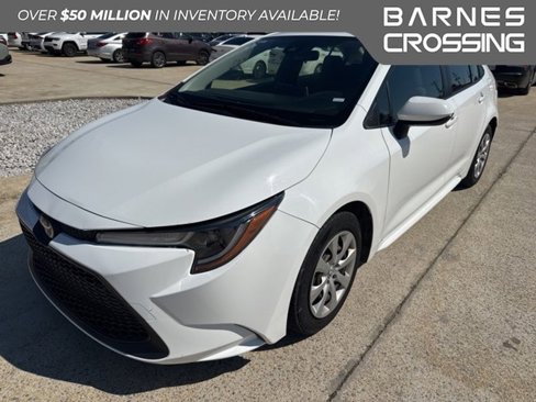 Used 2020 Toyota Corolla LE image 1