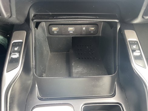 Used 2021 Kia Sorento EX image 31