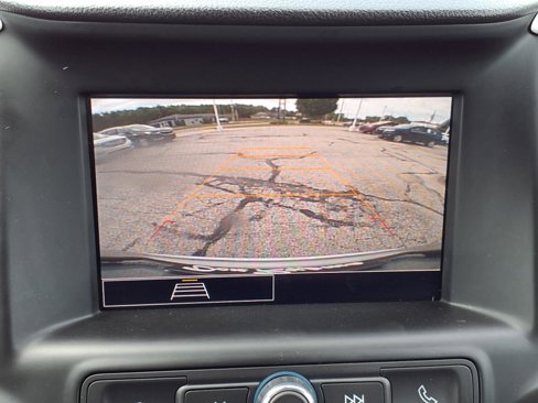 Used 2022 GMC Terrain SLE w/ Driver Convenience Package image 14