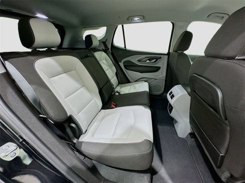 Used 2024 GMC Terrain SLE w/ Driver Convenience Package image 27