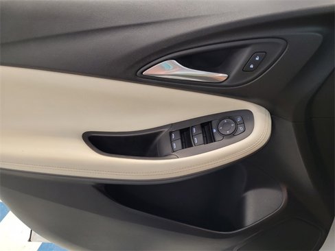 Used 2022 Buick Encore GX Preferred w/ Cold Weather Comfort Package image 25