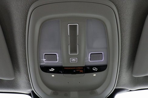 Used 2025 Volvo XC40 B5 Ultra w/ Protection Package Premier image 22