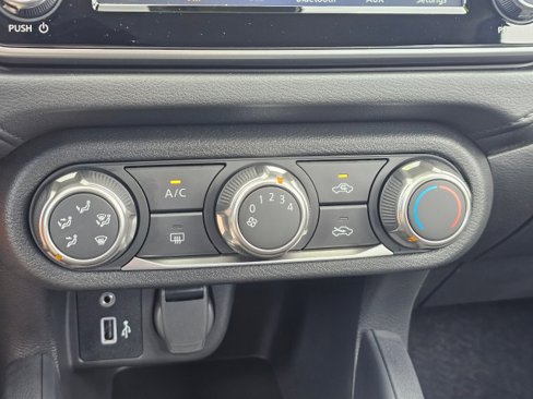 New 2025 Nissan Versa S w/ Trunk Package image 33