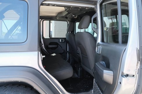Used 2018 Jeep Wrangler Unlimited Sport S image 23
