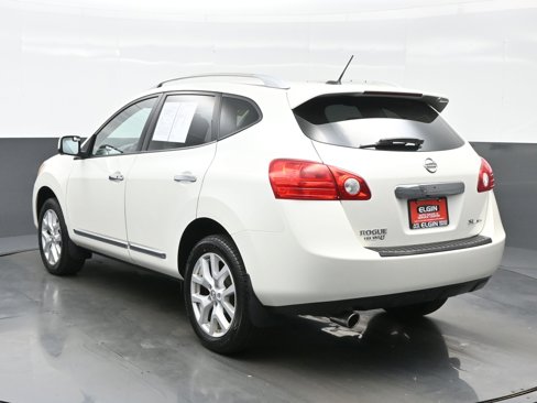 Used 2013 Nissan Rogue SL image 4