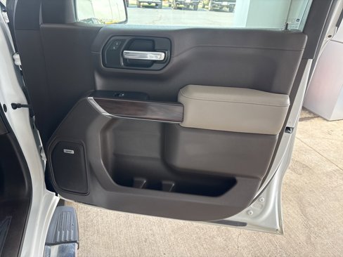 Used 2020 GMC Sierra 1500 SLT image 33