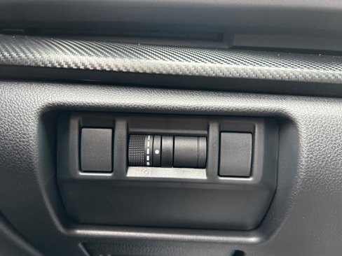 Used 2024 Subaru Crosstrek 2.0i Premium image 18