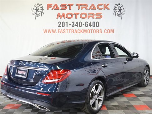 Used 2017 Mercedes-Benz E 300 4MATIC image 18