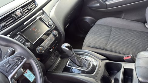 Used 2021 Nissan Rogue Sport S image 21
