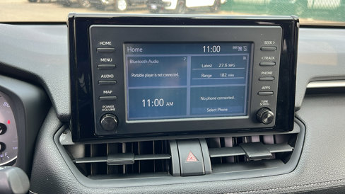 Used 2019 Toyota RAV4 XLE w/ Carpet Mat Package image 22