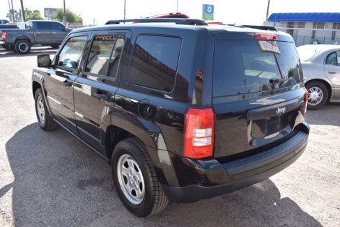 Used 2017 Jeep Patriot Sport image 4