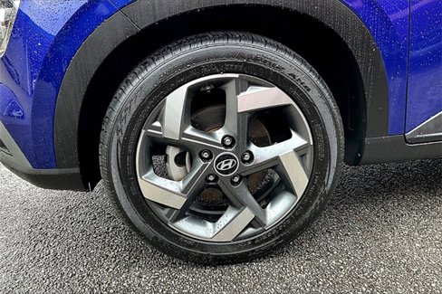 Used 2022 Hyundai Venue SEL image 8